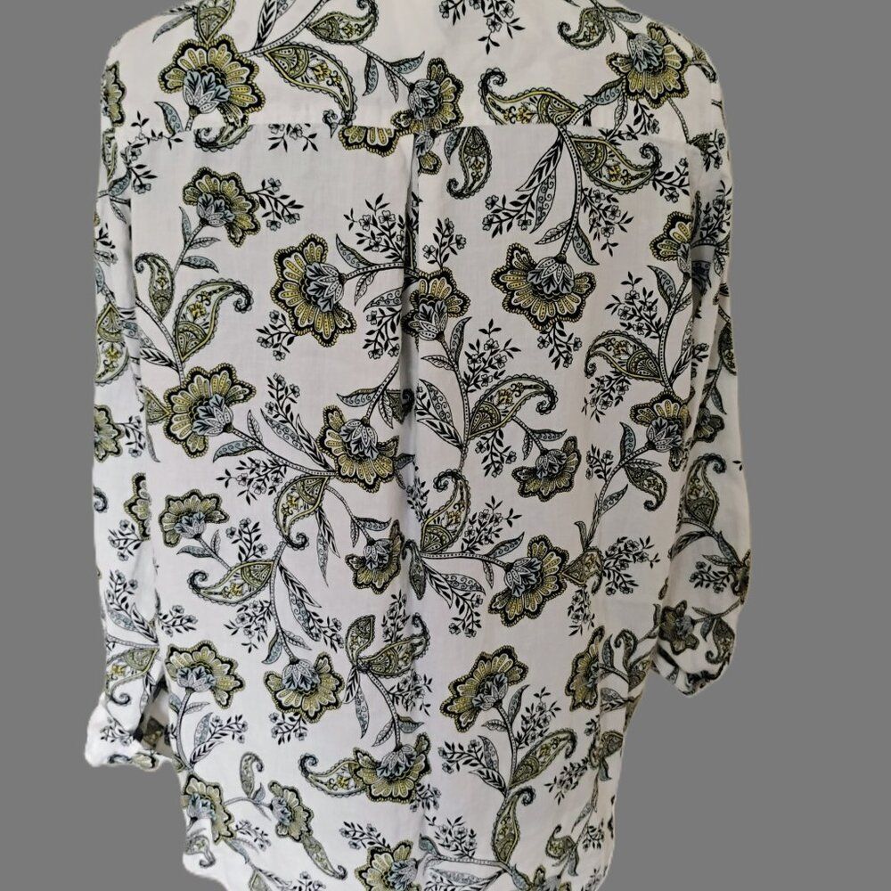 Jones New York Floral Button-Up Blouse, Medium - Picture 3 of 8